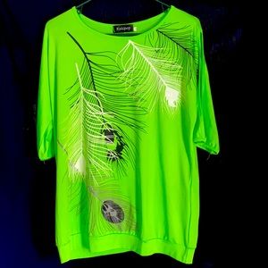 Tunic top with shoulder slits